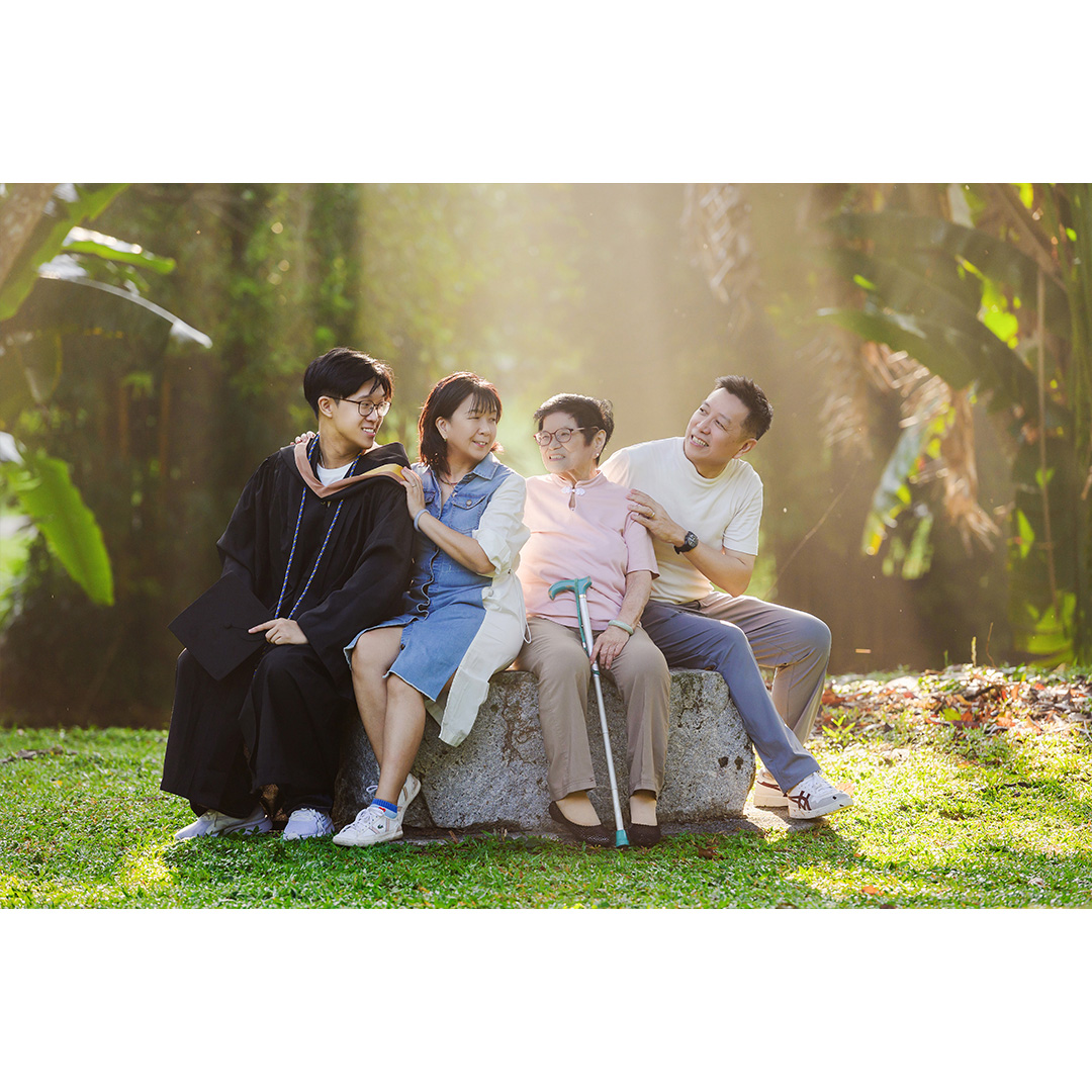 family portraits at Botanical Garden Penang