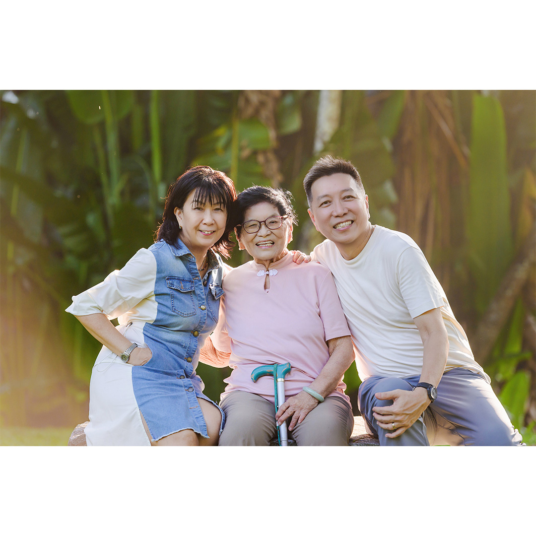 family portraits at Botanical Garden Penang